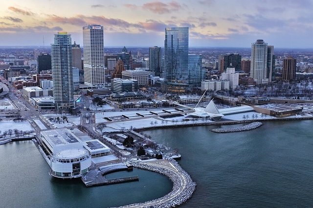 Milwaukee, Wisconsin — bathroom remodeling service area
